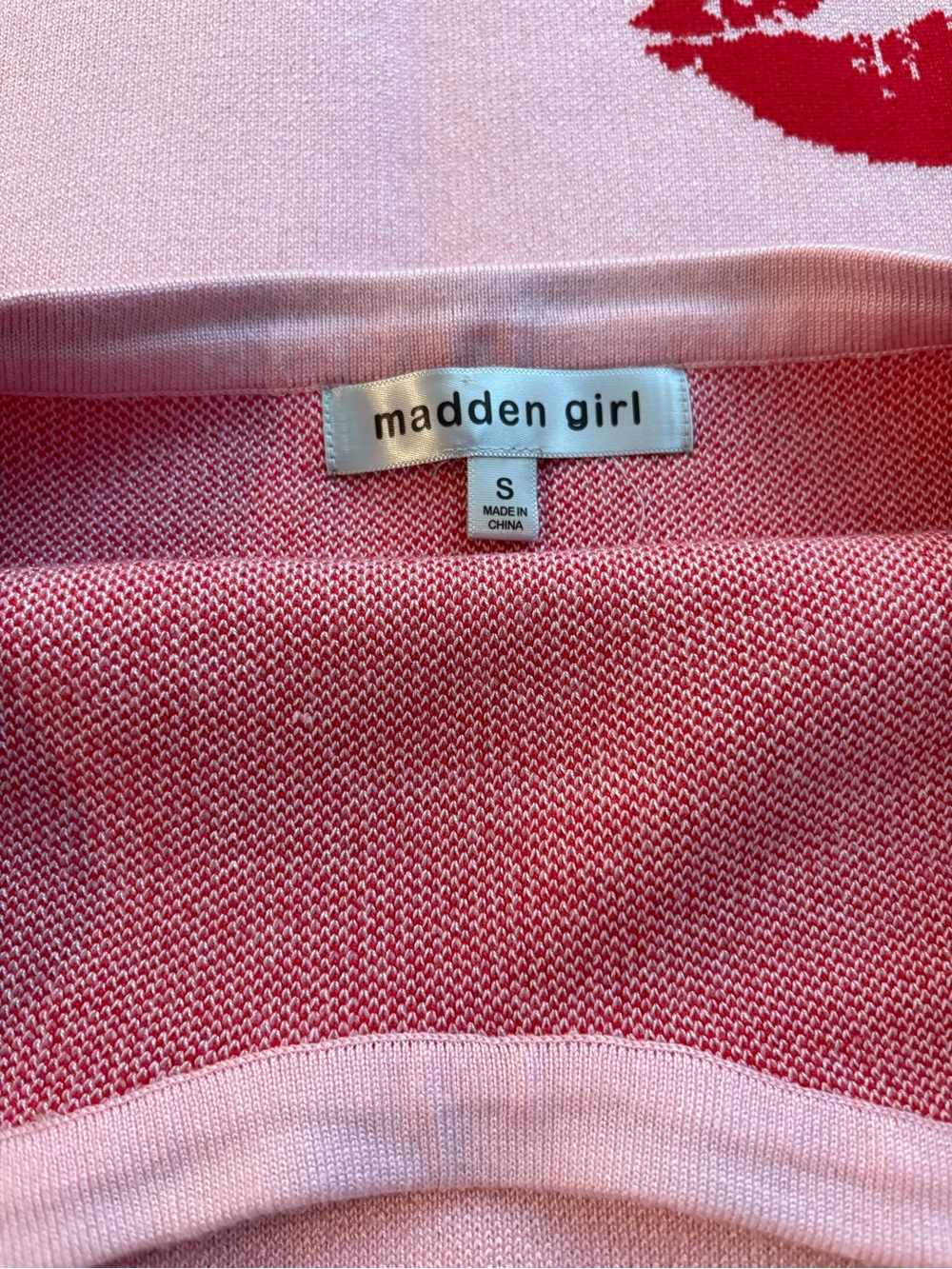 💋 Madden Girl by Steve Madden Strapless Lip Print Sweater Dress NWT Size Small - Picture 9 of 9
